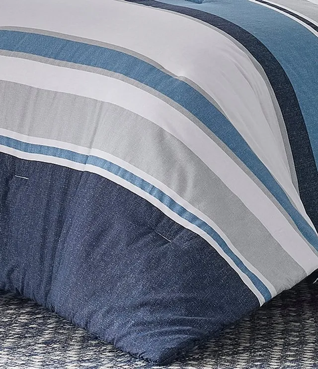 Nautica Point Harbor Navy Embossed Reversible Mini Comforter Set