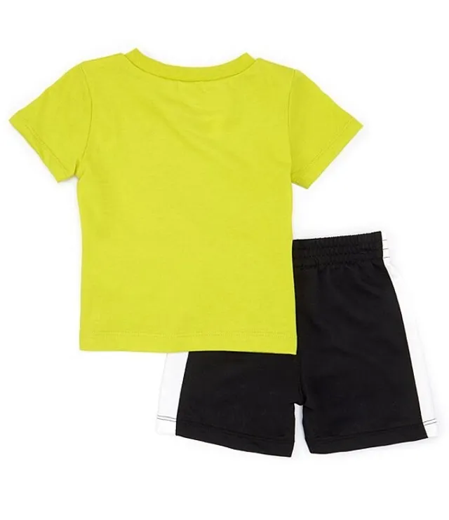 Nike Toddler T-Shirt and French Terry Shorts Set.