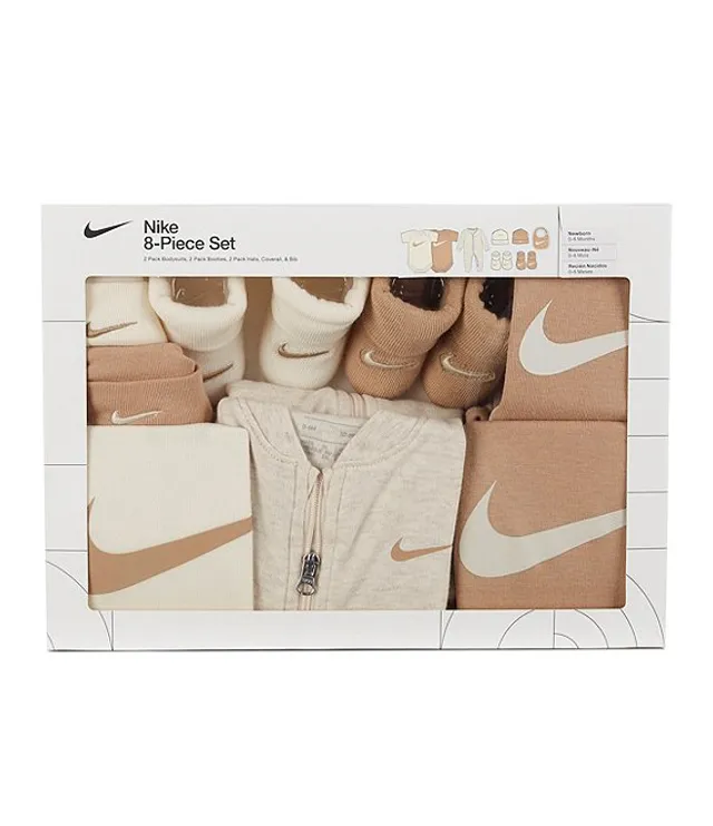 Nike Baby Newborn-6 Months Just Do it 8-Piece Layette Set