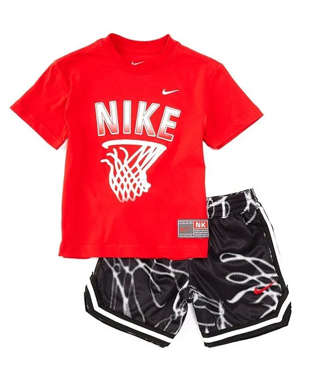 Nike Little Boys 2T-7 Short Sleeve Brandmark Basic T-Shirt