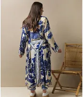 One Hundred Stars Giant Willow Woven Wrap Robe
