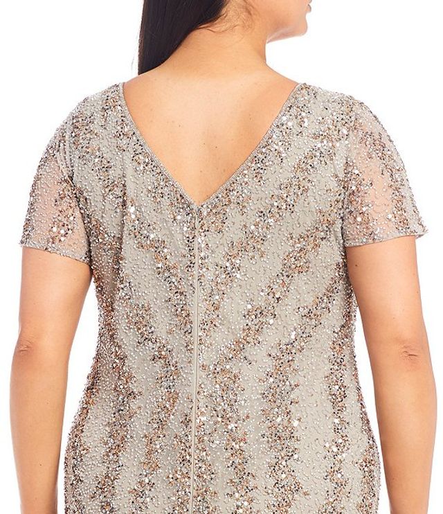 Pisarro Nights Plus V-Neck Short Sleeve Sequin Gown | The Shops at Willow  Bend