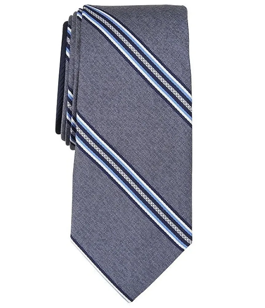 Roundtree & Yorke Nine Stripe 2 3/4#double; Silk Tie