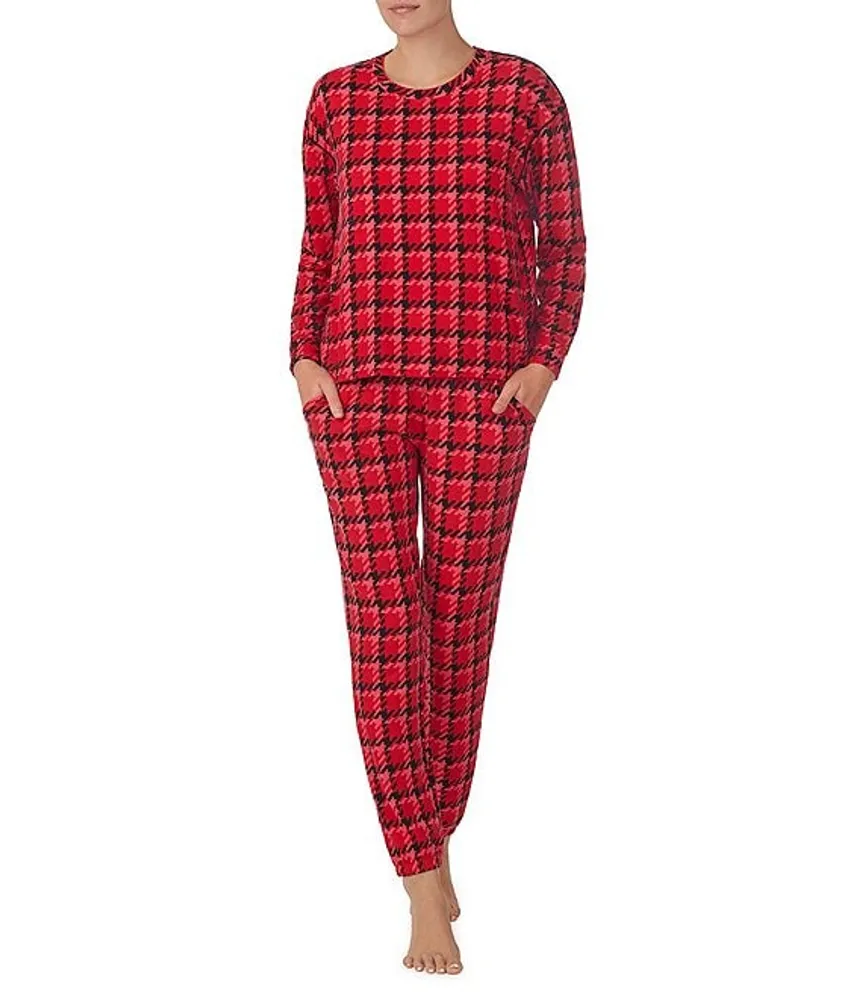 Sanctuary Knit Heart Print Short Sleeve Notch Collar Top & Jogger Pajama Set