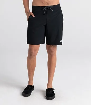 SAXX Betawave Two-In-One Solid 19#double; Outseam Board Shorts