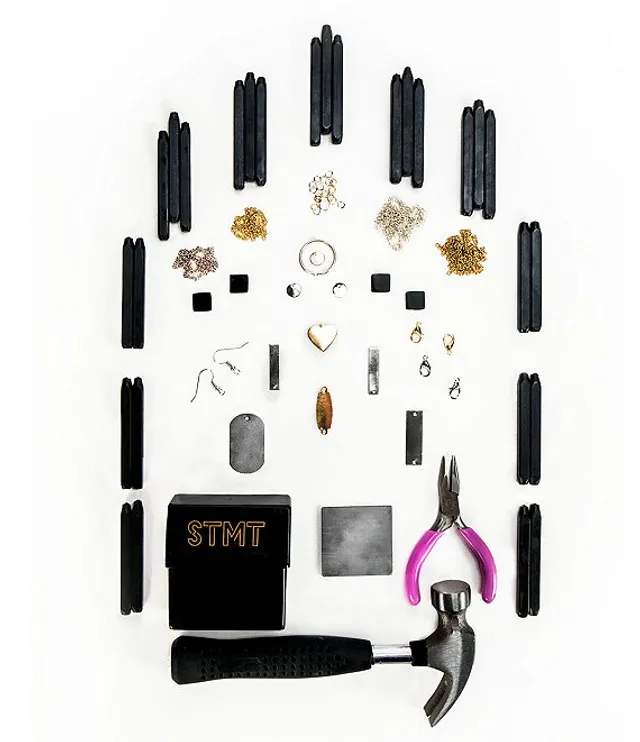 STMT D.I.Y Hand Stamp Jewelry Kit