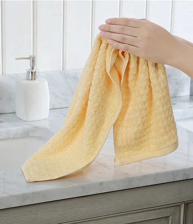 https://cdn.mall.adeptmind.ai/https%3A%2F%2Fdimg.dillards.com%2Fis%2Fimage%2FDillardsZoom%2FmainProduct%2Ftommy-bahama-northern-pacific-cotton-bathtowel-set%2F00000000_zi_f7953d20-9998-423f-a68d-4eebb606c062__11_ai.jpg_640x.webp