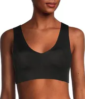 VAN WINKLE & CO. Bonded V-Neck Wire Free Bralette