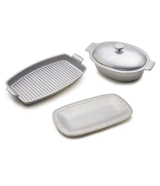 https://cdn.mall.adeptmind.ai/https%3A%2F%2Fdimg.dillards.com%2Fis%2Fimage%2FDillardsZoom%2FmainProduct%2Fwilton-armetale-gourmet-grillware-chili-pot-with-lid%2F05874103_zi_silver__02_ai.jpg_640x.jpg