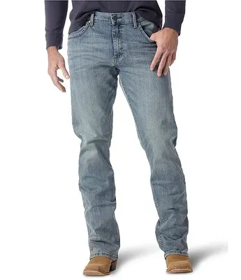 Wrangler® Retro® Bearcreek Slim Fit Bootcut Jeans