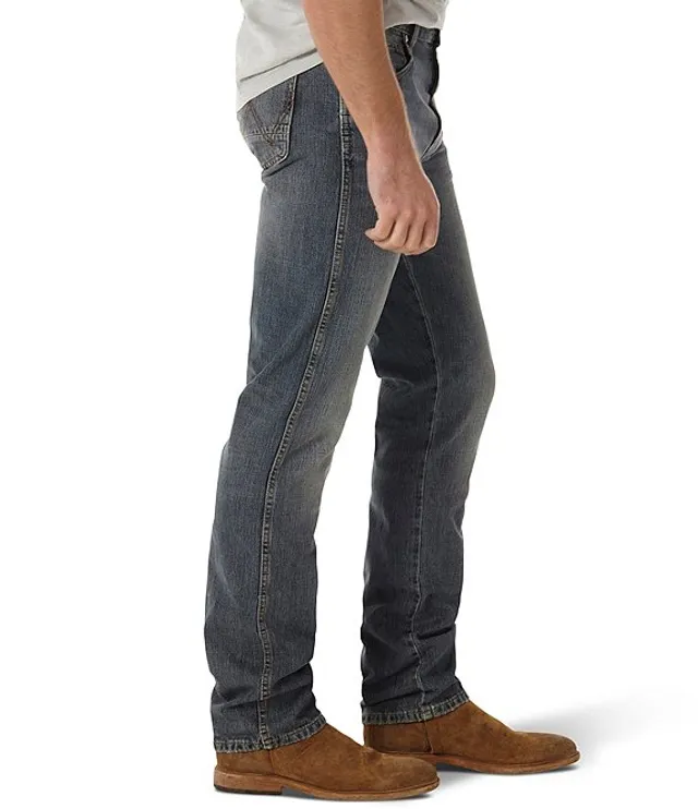 Wrangler® Retro® Jacksboro Slim Fit Straight Leg Jeans