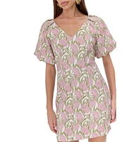 Adelyn Rae Jacquard Floral Print V Neck Short Sleeve Sheath Mini Dress