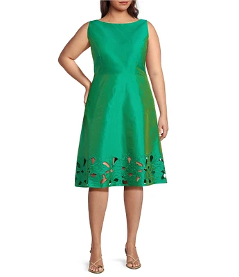 Adrianna Papell Plus Size Boat Neck Sleeveless Leaf Dress