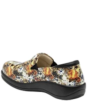 Alegria Keli Paws Up Print Leather Clogs