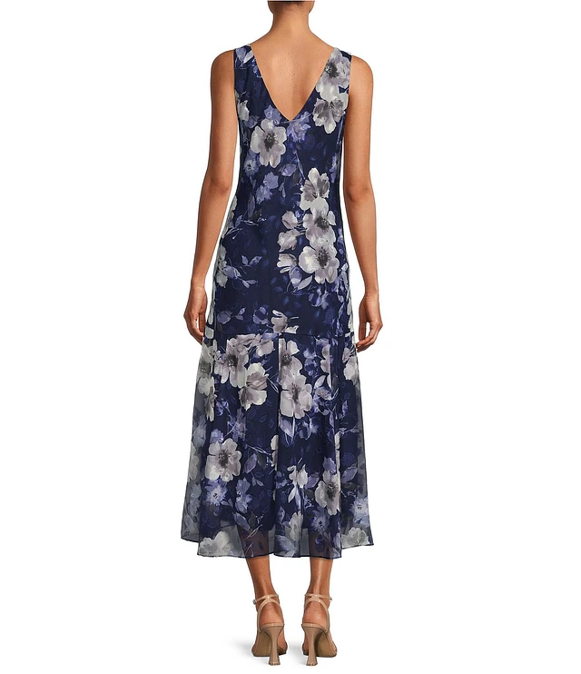 alex evenings women's sleeveless printed chiffon dress with shawl Alex Evenings Elaine Sleeveless Lace Gown SHELL PINK / 12 main image 0