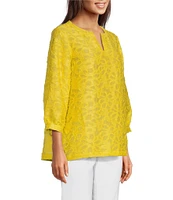 Ali Miles Clipped Jacquard Split V-Neck 3/4 Sleeve Tunic