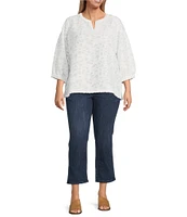 Ali Miles Plus Size Woven Clipped Jacquard Split V-Neck 3/4 Sleeve Tunic