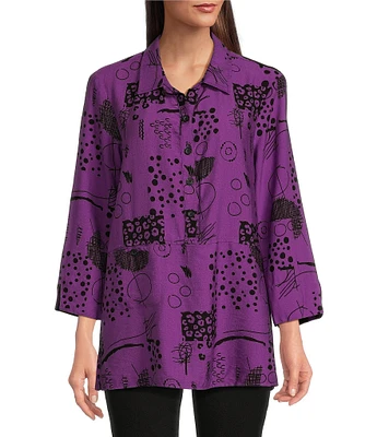 Ali Miles Abstract Printed Point Collar 3/4 Sleeve Button Down Top