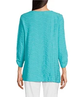 Ali Miles Textured Round Neck 3/4 Sleeve Hi-Low Hem Top