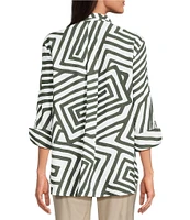 Ali Miles Woven Allover Abstract Print Wire Collar 3/4 Sleeve Hi-Low Hem Button Front Tunic