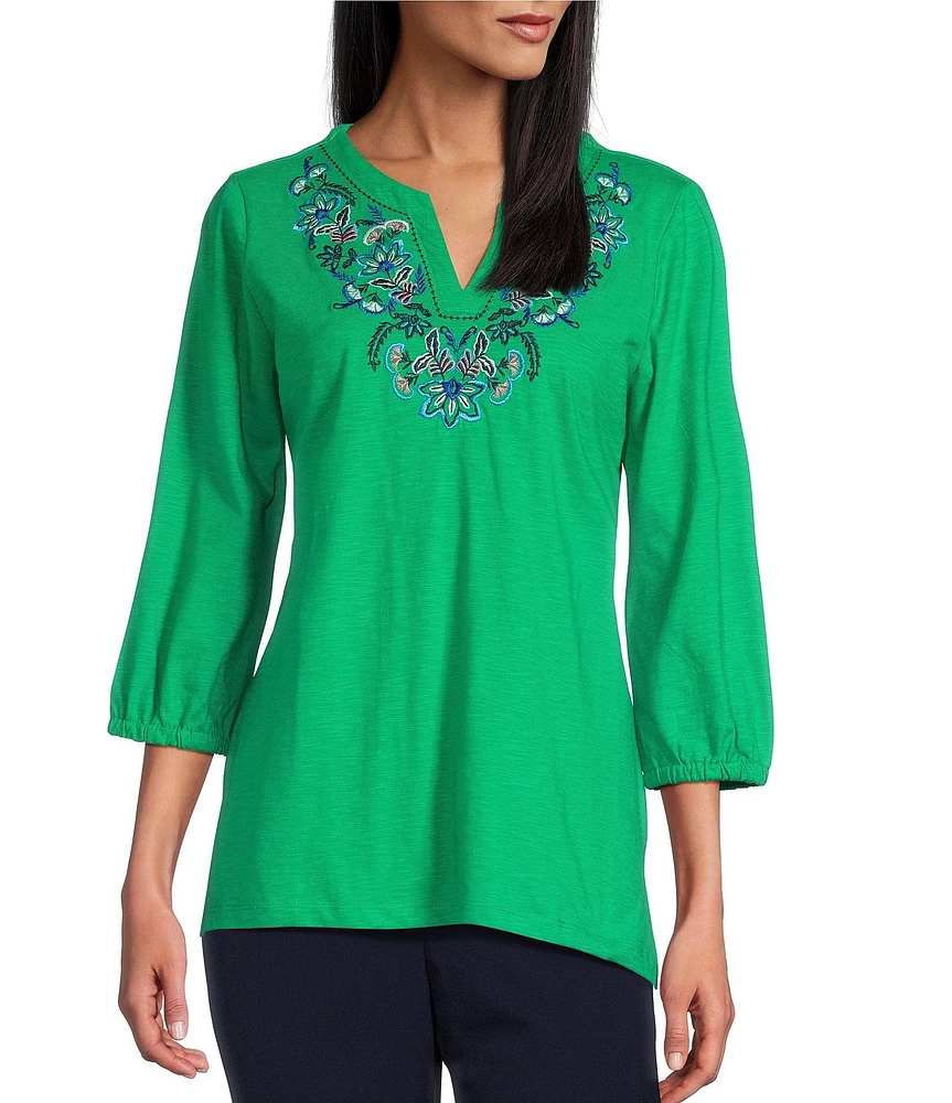 Allison Daley Embroidered 3/4 Cuff Sleeve Split V-Neck Top