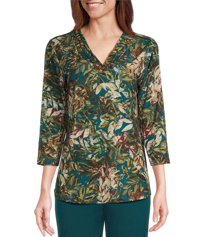 Allison Daley Layered Leaves Print Pleated 3/4 Sleeve V Neck Knit Top