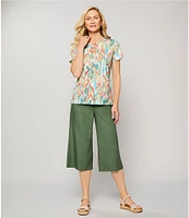Allison Daley Natural Ikat Print Short Sleeve Criss-Cross Keyhole Neck Short Sleeve Jersey Knit Top