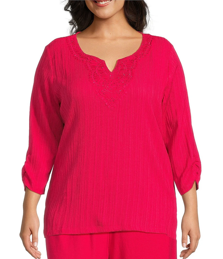 Allison Daley Plus Embellished Applique Split Round Neck 3/4 Ruched Sleeve Woven Top