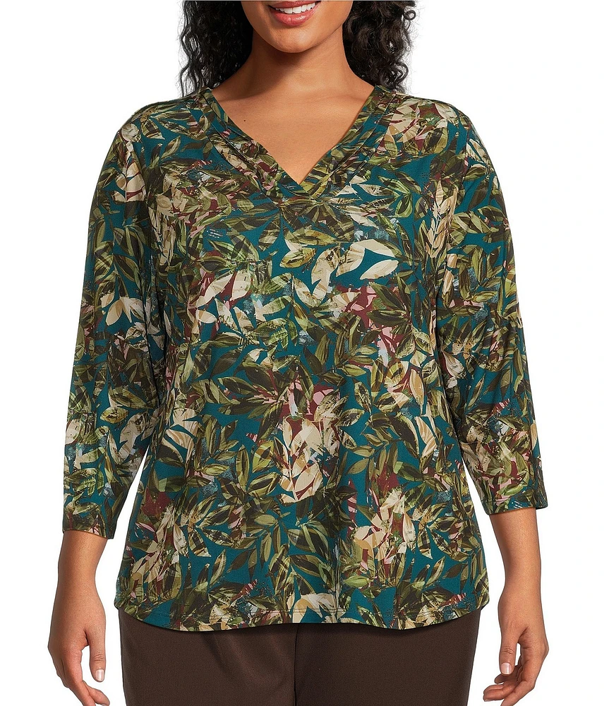 Allison Daley Plus Size Layered Leaves Print Pleated 3/4 Sleeve V-Neck Knit Top