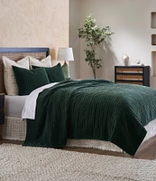 Amity Home Ethan Velvet Quilt