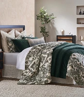 Amity Home Leslie Damask Print Quilt