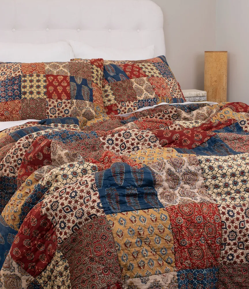 Amity Home Uma Patchwork Quilt