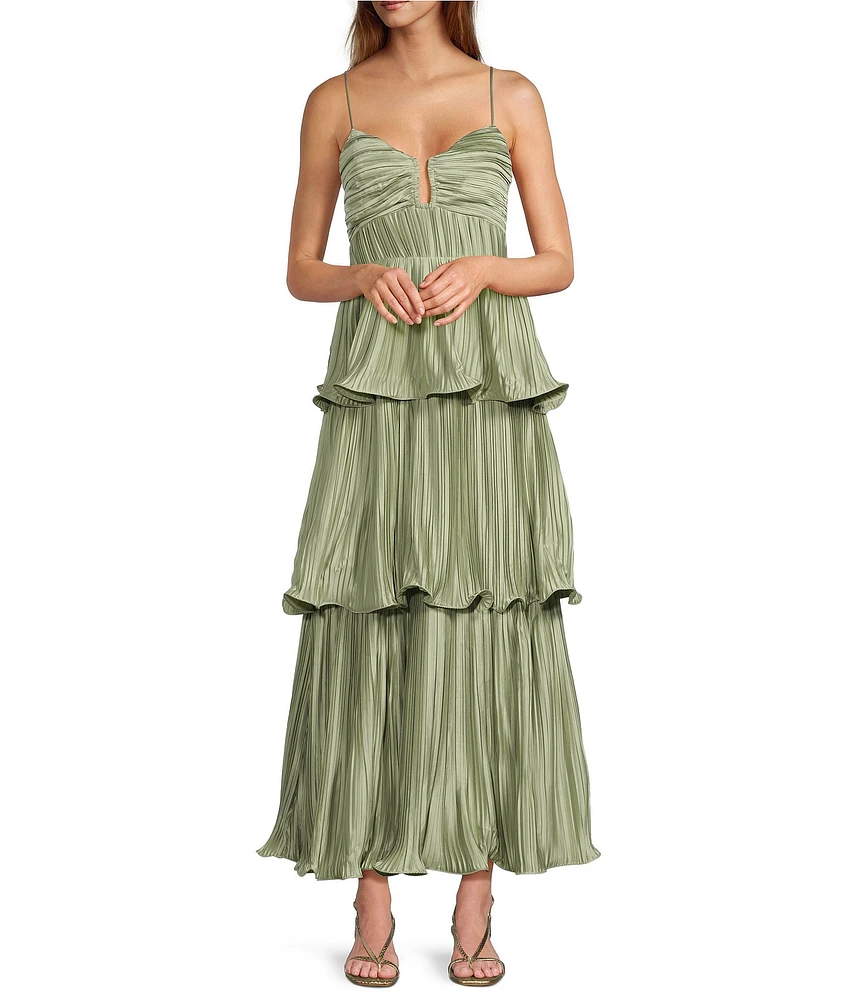 ASTR The Label Lupin Sweetheart Neck Sleeveless Plisse Tiered Maxi Dress