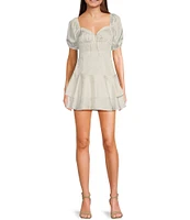 B. Darlin Bow Print Short Puff Sleeve Tiered Skirt Dress