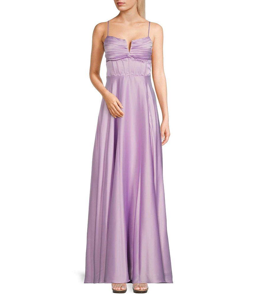 B. Darlin Sleeveless Sweetheart Pleated Bustier Bodice Long Dress