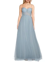 B. Darlin Sweetheart Neck Bustier Bungee Strap Gown