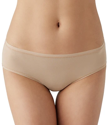 b.tempt'd by Wacoal Future Foundation Soft Stretch Hipster Panty