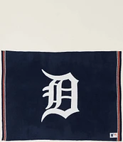 Barefoot Dreams CozyChic® Detroit Tigers™ Oversize Throw