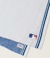 Barefoot Dreams CozyChic® Los Angeles Dodgers™ Oversize Throw