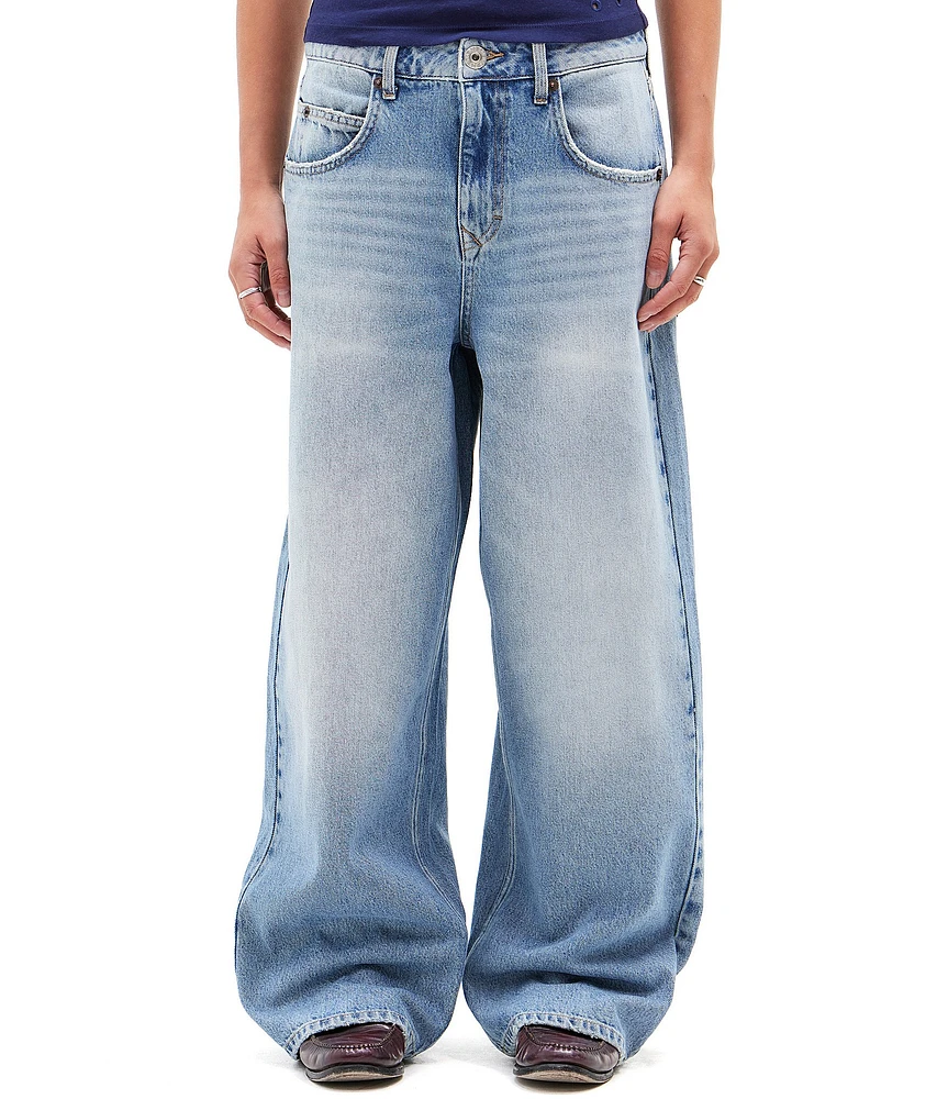 BDG Urban Outfitters Jaya Low Rise 5-Pocket Jeans