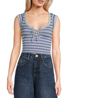 BDG Urban Outfitters Knockout Cap Sleeve Lace-Up Front Crop Top