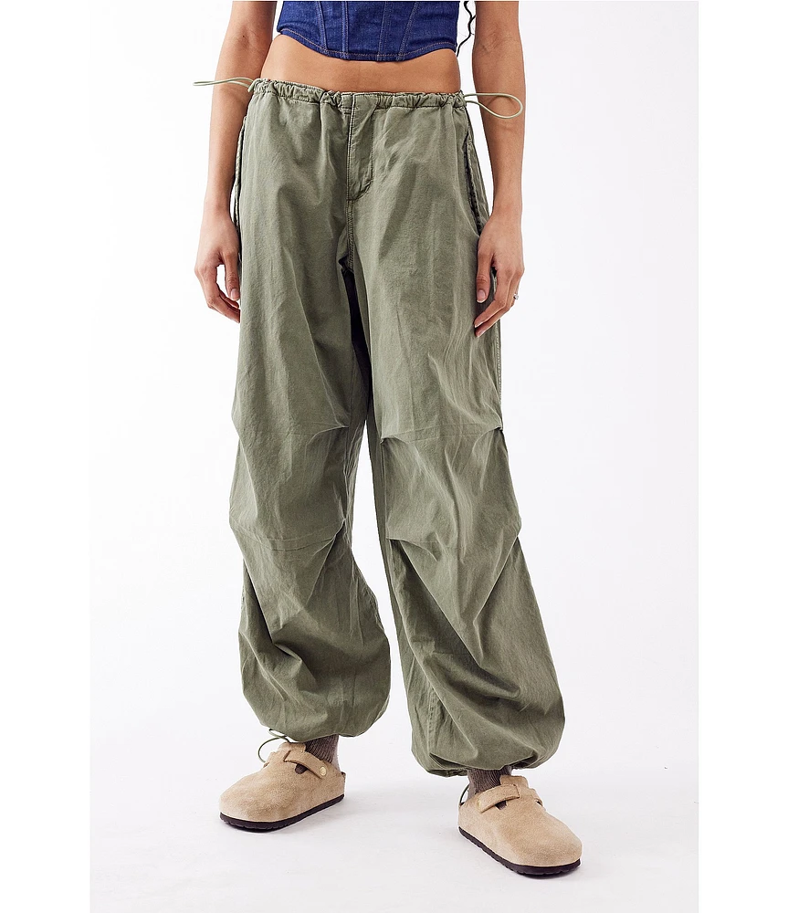 BDG Urban Outfitters Low Rise Baggy Cargo Pants