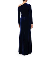 Betsy & Adam Velvet One Shoulder Neck Long Sleeve Side Ruched Sheath Dress