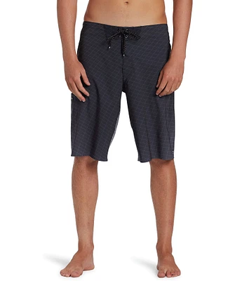 Billabong Fluid Pro Performance 21#double; Outseam Board Shorts