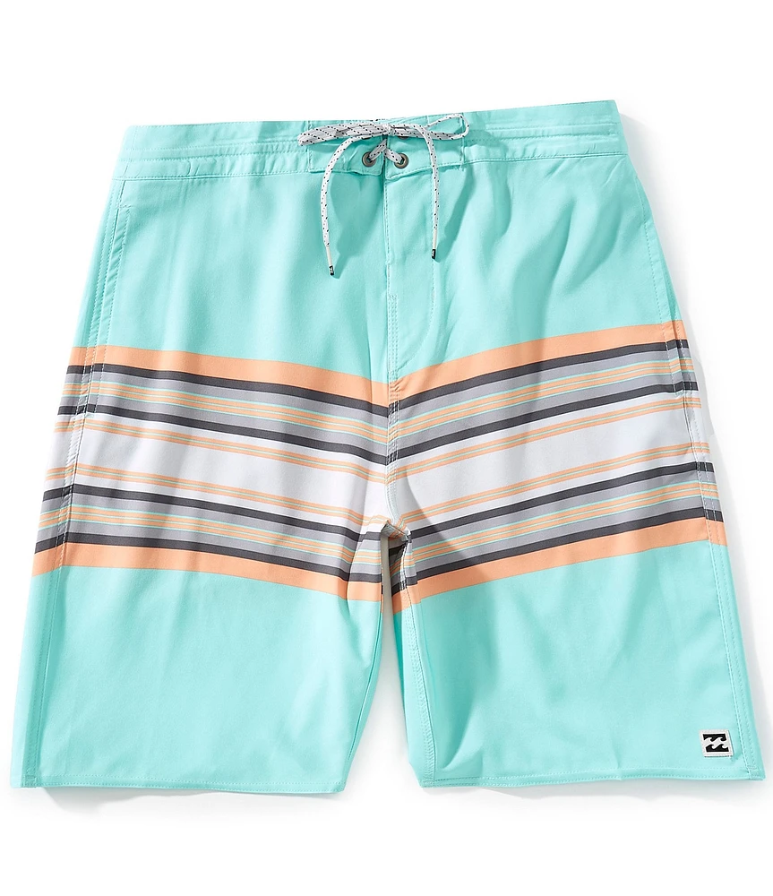 Billabong Spinner Low Tide 18.5#double; Outseam Board Shorts