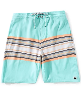 Billabong Spinner Low Tide 18.5#double; Outseam Board Shorts