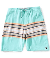 Billabong Spinner Low Tide 18.5#double; Outseam Board Shorts
