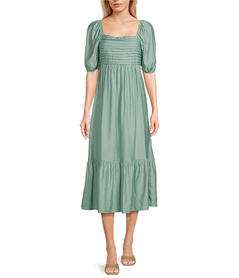 Blu Pepper Square Neck Short Puff Sleeve Pleated Midi Dress