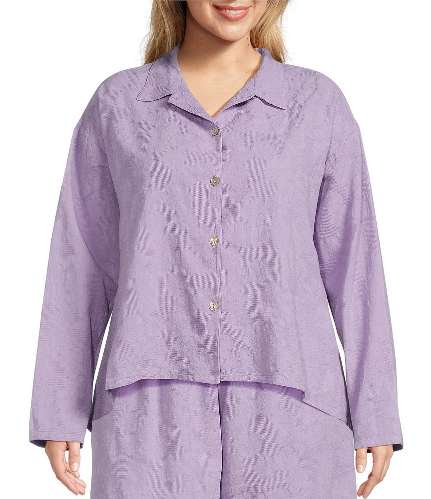 Bryn Walker Plus Size Jacquard Floral Textured Notch Collar 3/4 Sleeve Oversized Button Front Shirt
