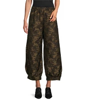 Bryn Walker Wyatt Memory Crunch Jacquard Geo Print Wide-Leg Pull-On Cropped Pants